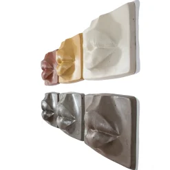 Lips Rigel Sculpture