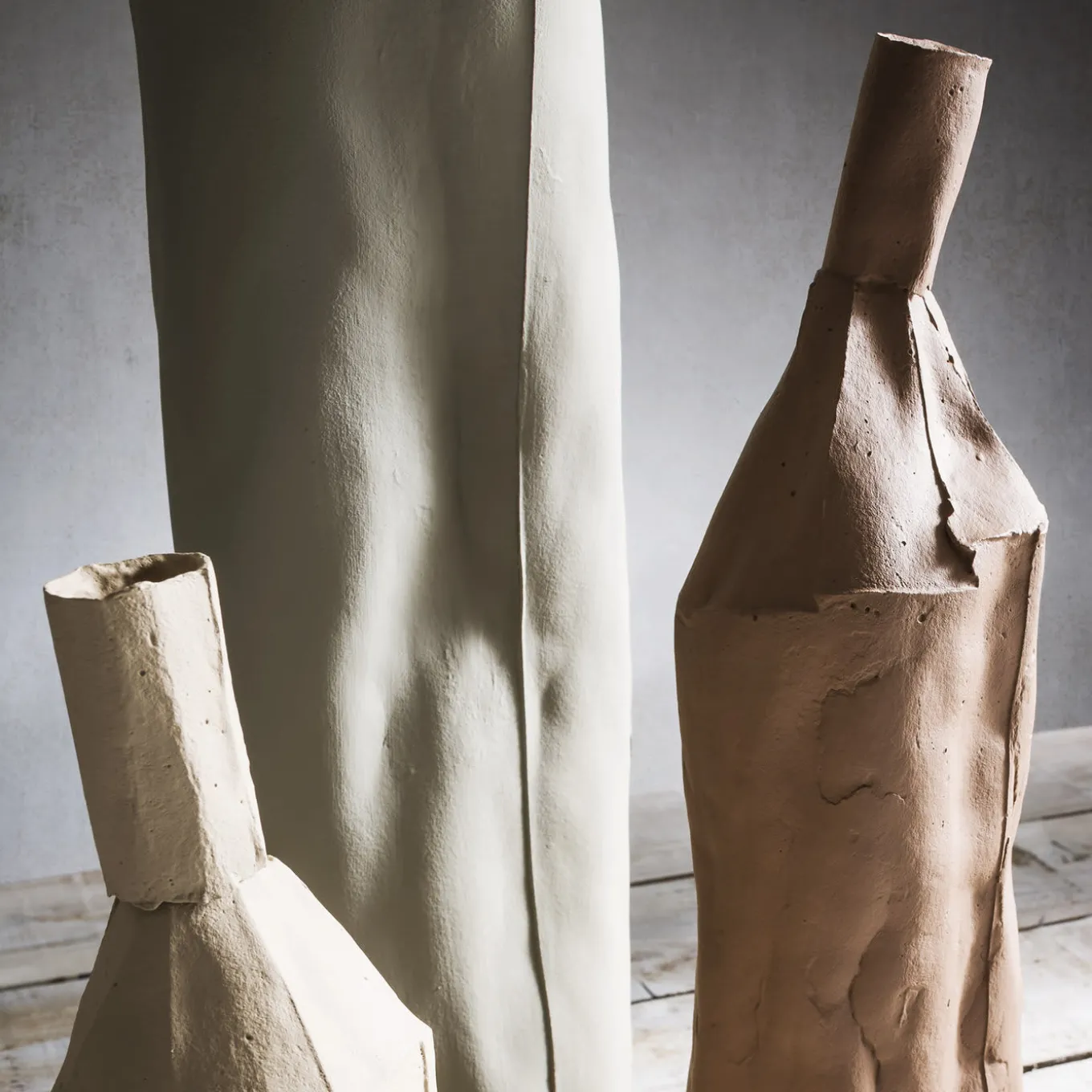 LISCIA A17/Sabbia Scuro Decorative Bottle