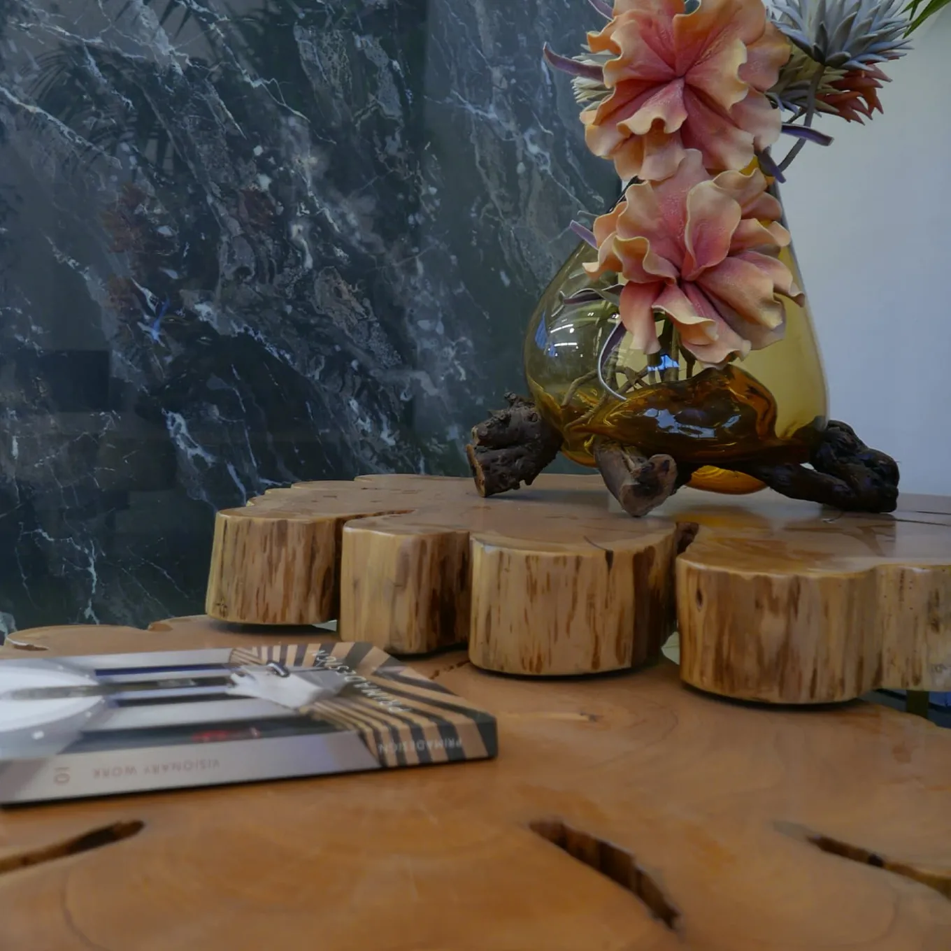 Locum I Set of 2 Brown Coffee Tables