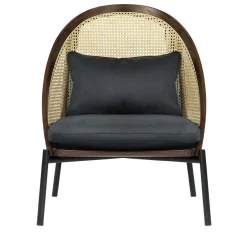 Loïe by Chiara Andreatti