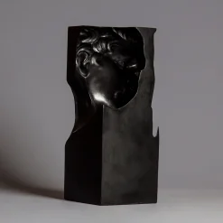 Loves who don’t know how to get by in this world (HE) Sculpture #9