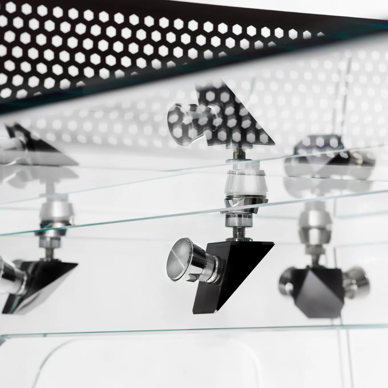 Lungolinea Chrome Edition Ping-Pong Table