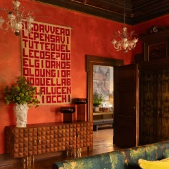 Ma Davvero? Red Tapestry