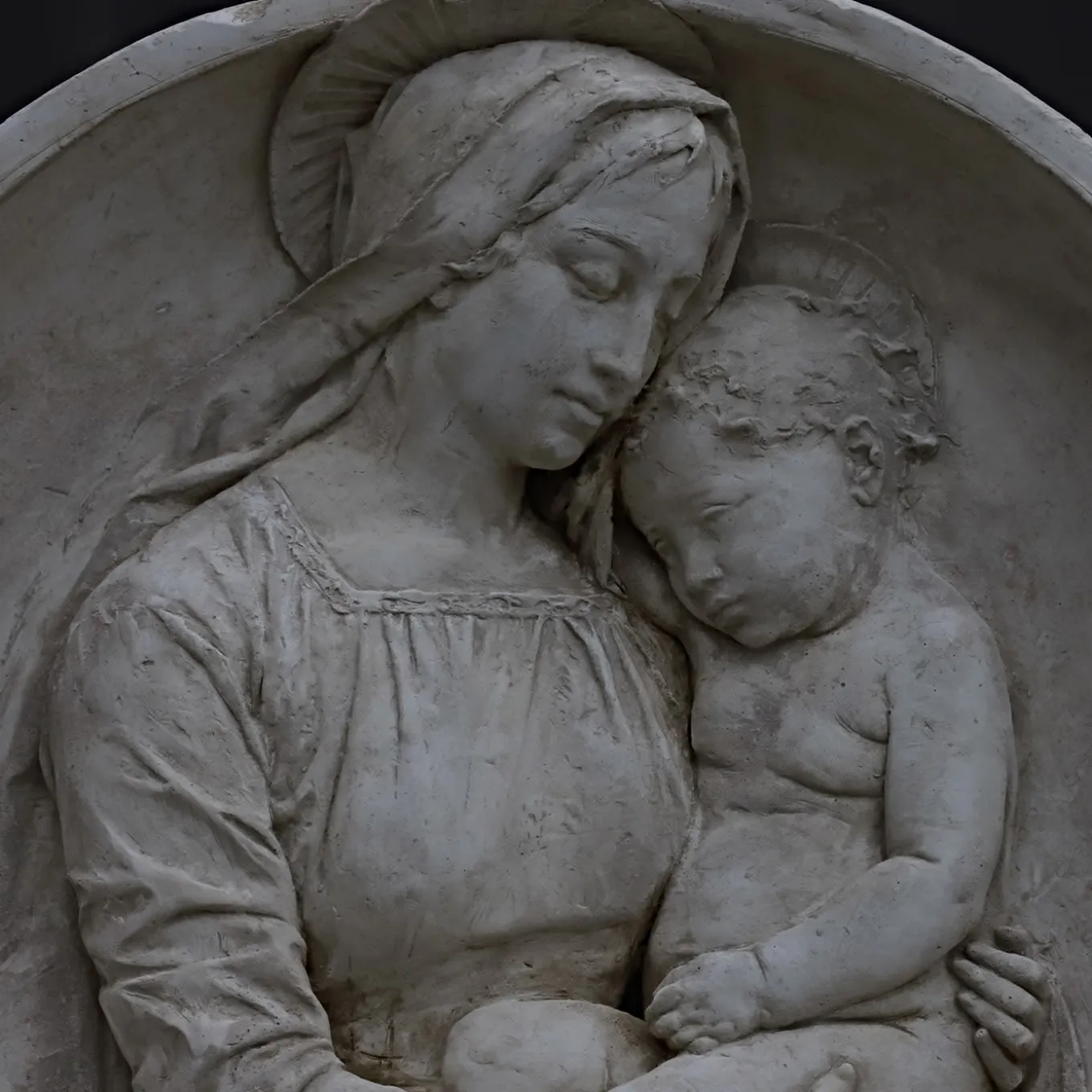 Madonna con Bambino Round Low Relief