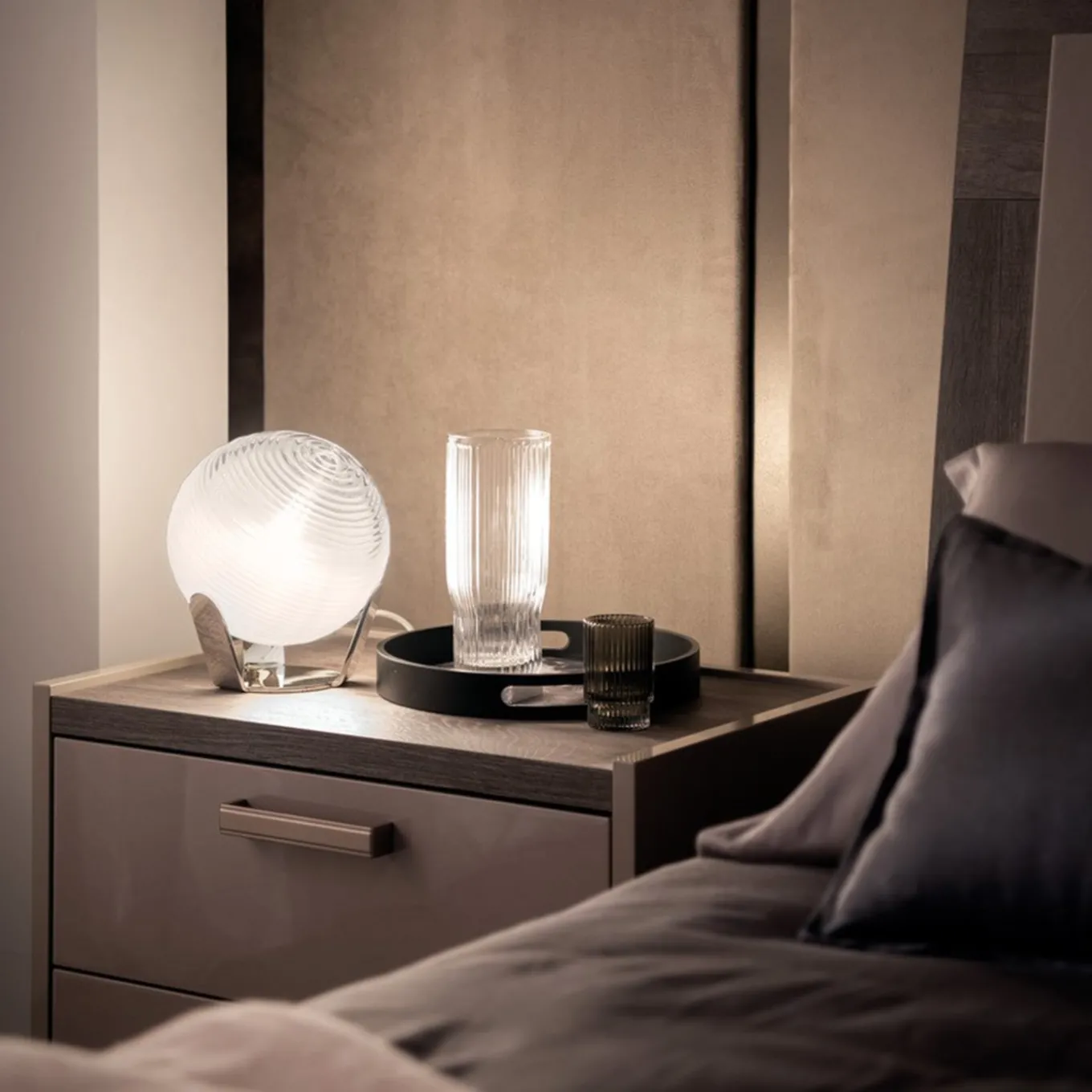 Maestro Small Table Lamp