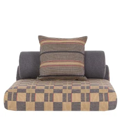 Majlis Central Floor Seating System