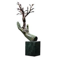 Mano Albero Bronze Sculpture