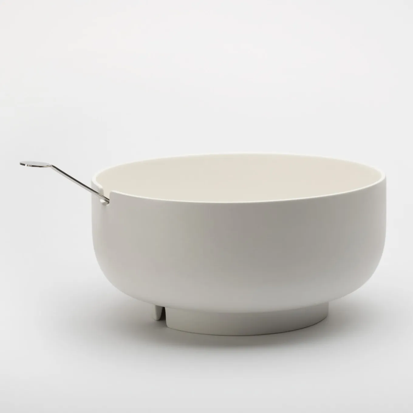 Matua Salad Bowl by Giulio Iacchetti