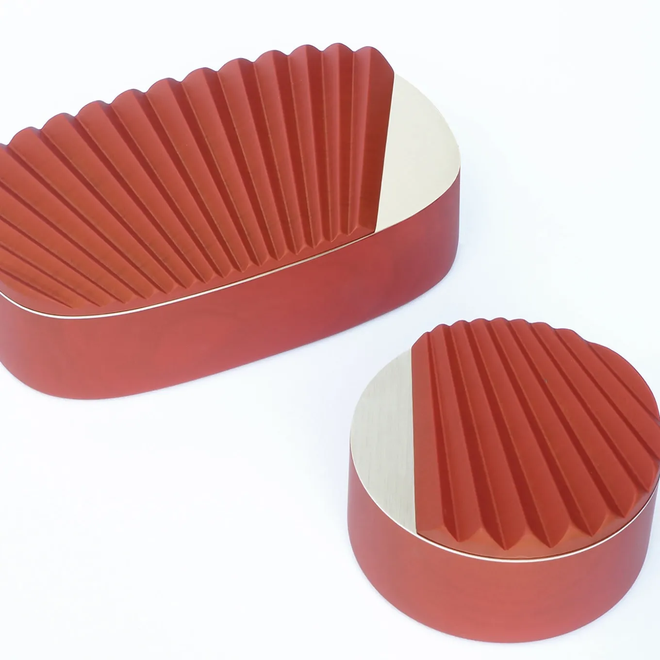 Mini Portrait Coral Oval Jewelry Box