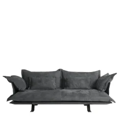 Model Sofa
