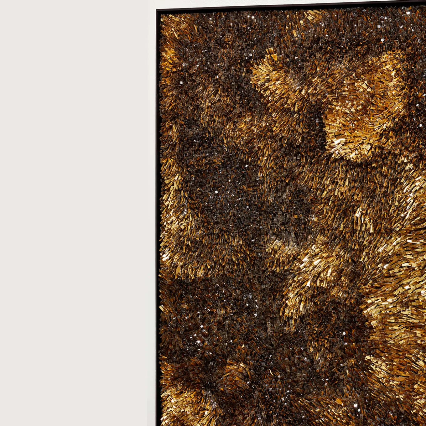 Movimento n261 Gold Glass Decorative Panel