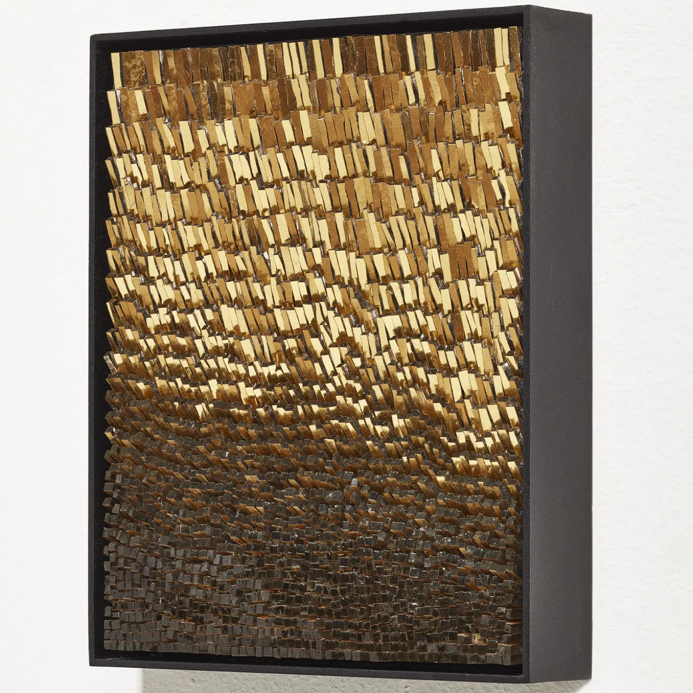Movimento n254 Gold Glass Decorative Panel