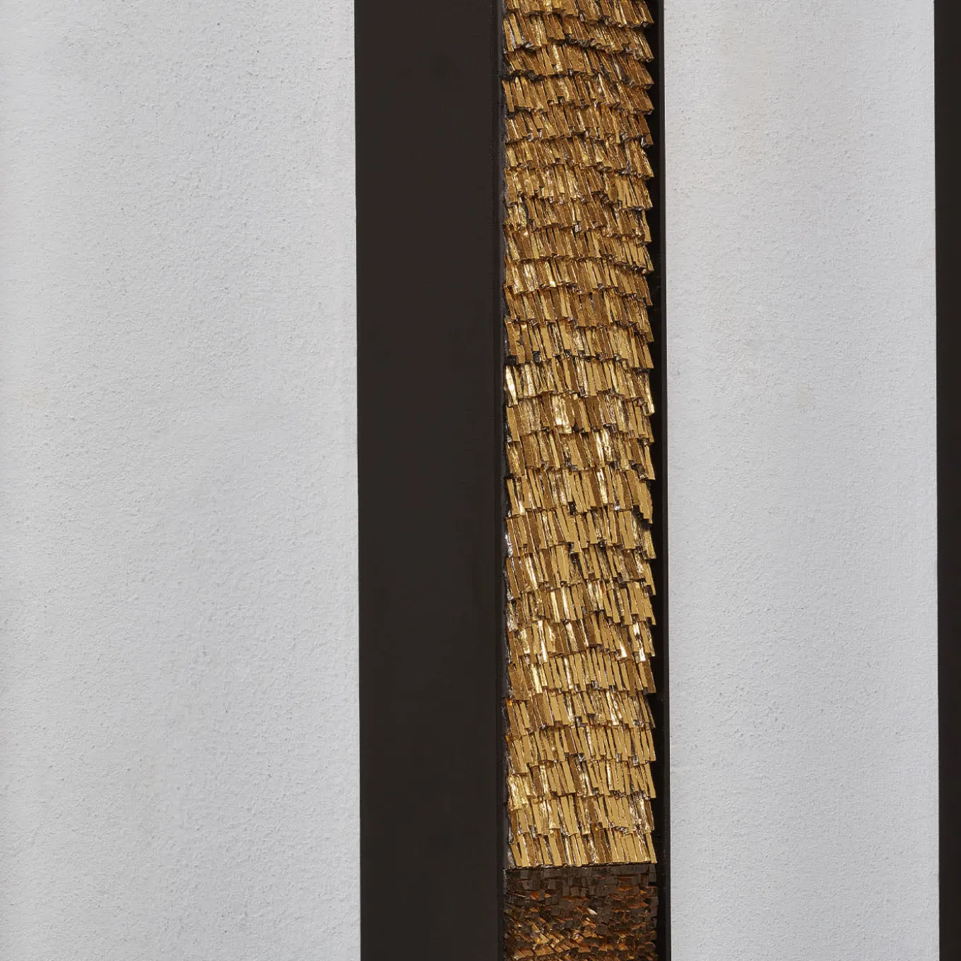 Movimento n221 n222 n223 Set of 3 Gold Glass Decorative Panels