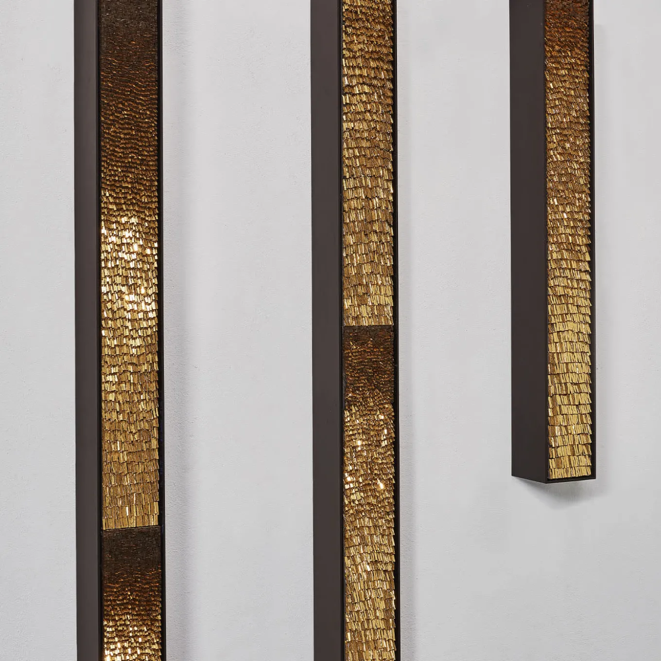 Movimento n221 n222 n223 Set of 3 Gold Glass Decorative Panels