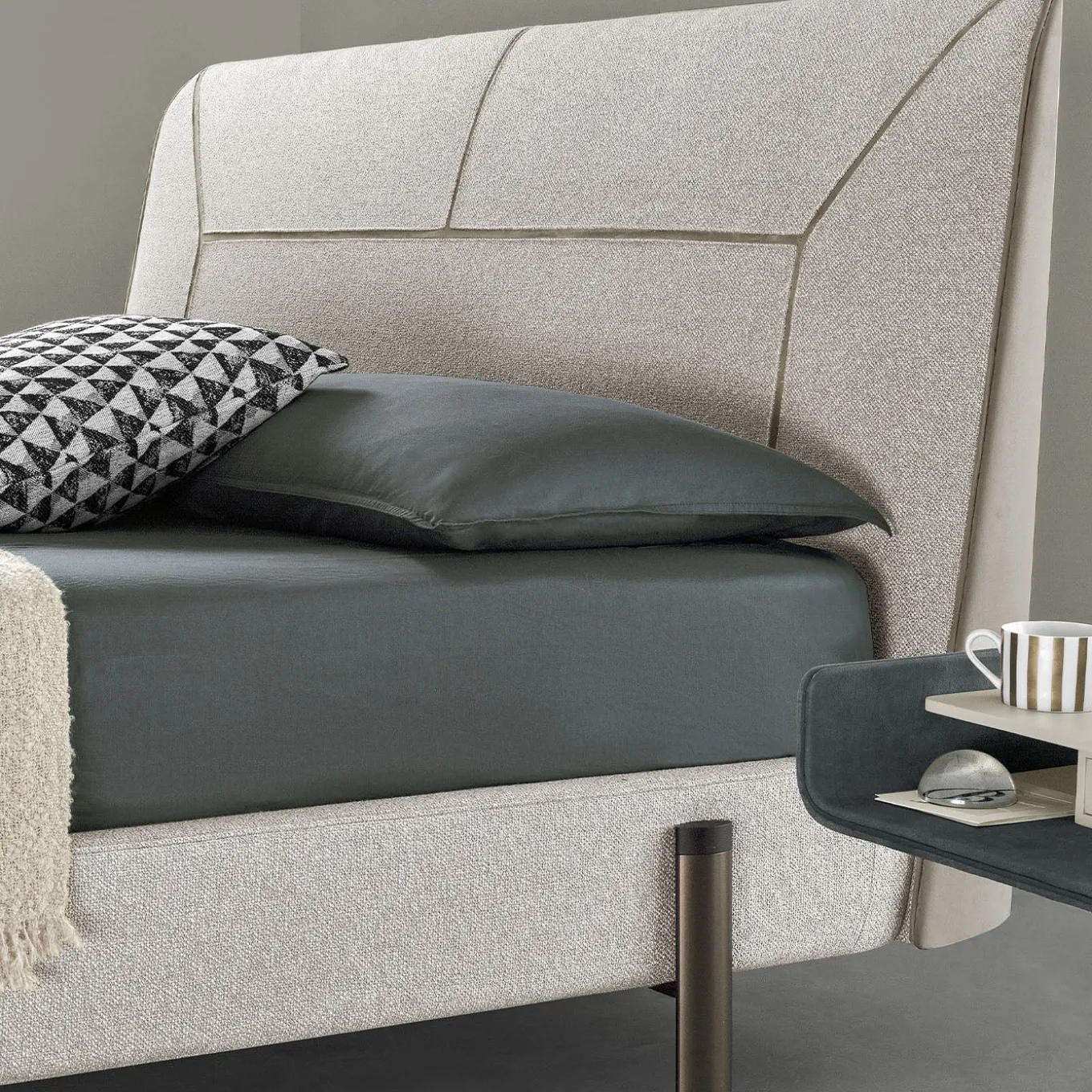 Nara King-Size Gray bed