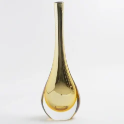 Narciso Vase