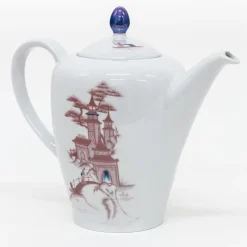 Natsumi Porcelain Tea Set with Japanese decor