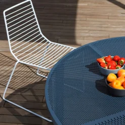 Neo Circular Blue Table