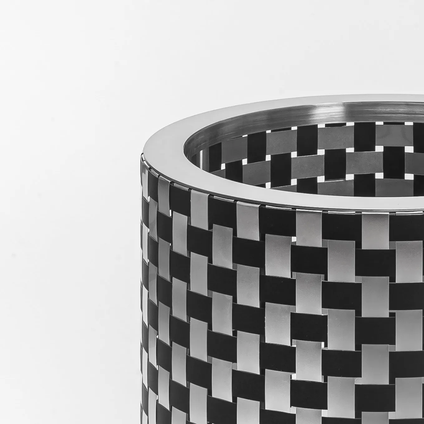 Nexum Optical 80 Black Chachepot