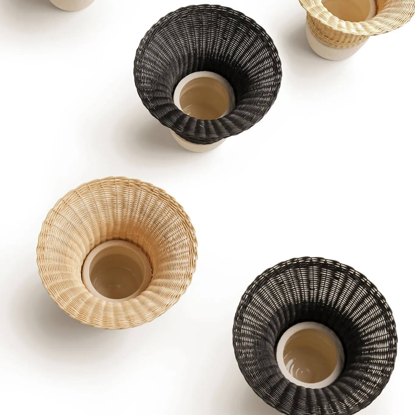 Nodo Black Vase by Intreccio Lab