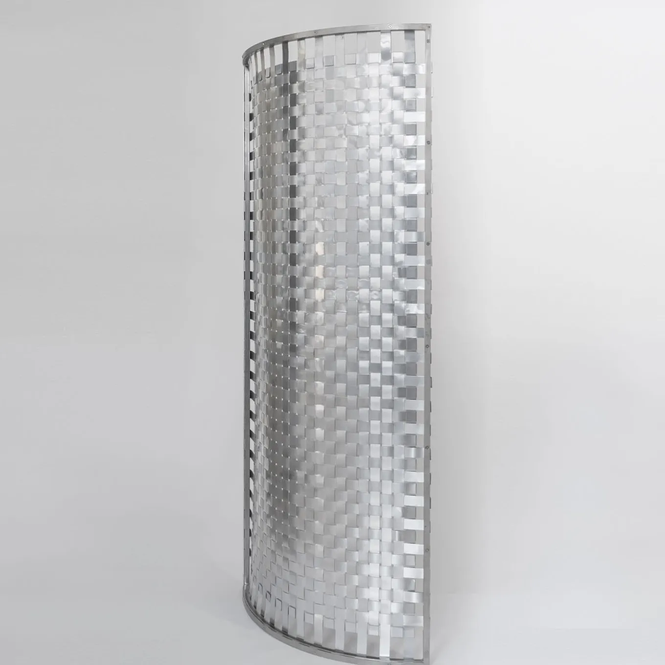 Nodum Silver Room Divider