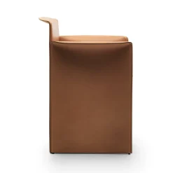 O Chair