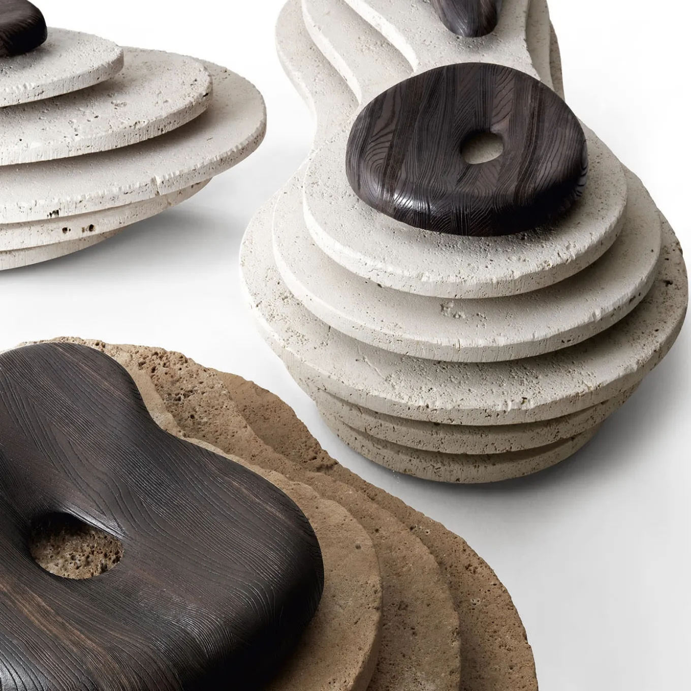 Oasi N.1 Seating in Travertino Paglierino and Aged Larch