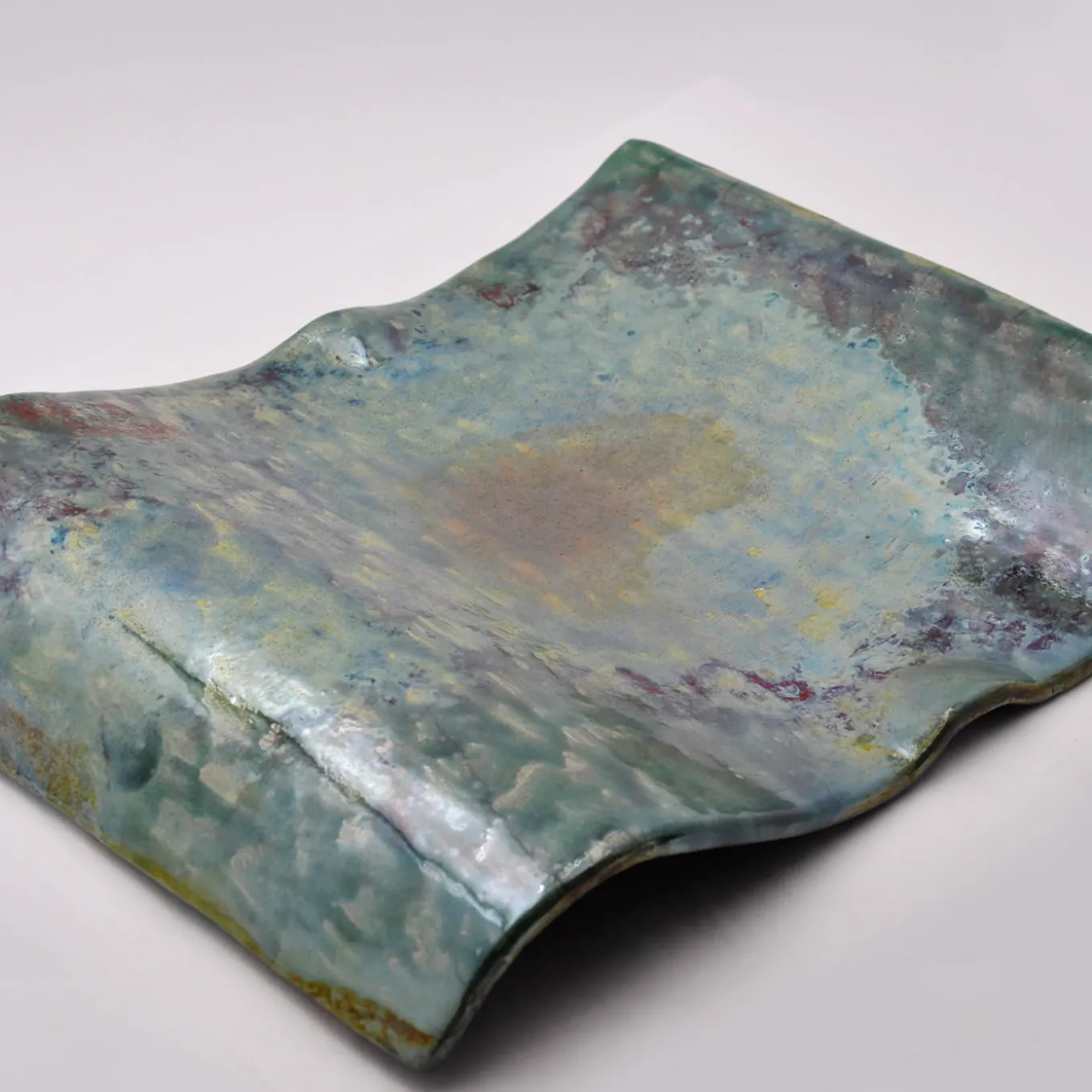 Onda Table Decoration In Raku by Nino Basso