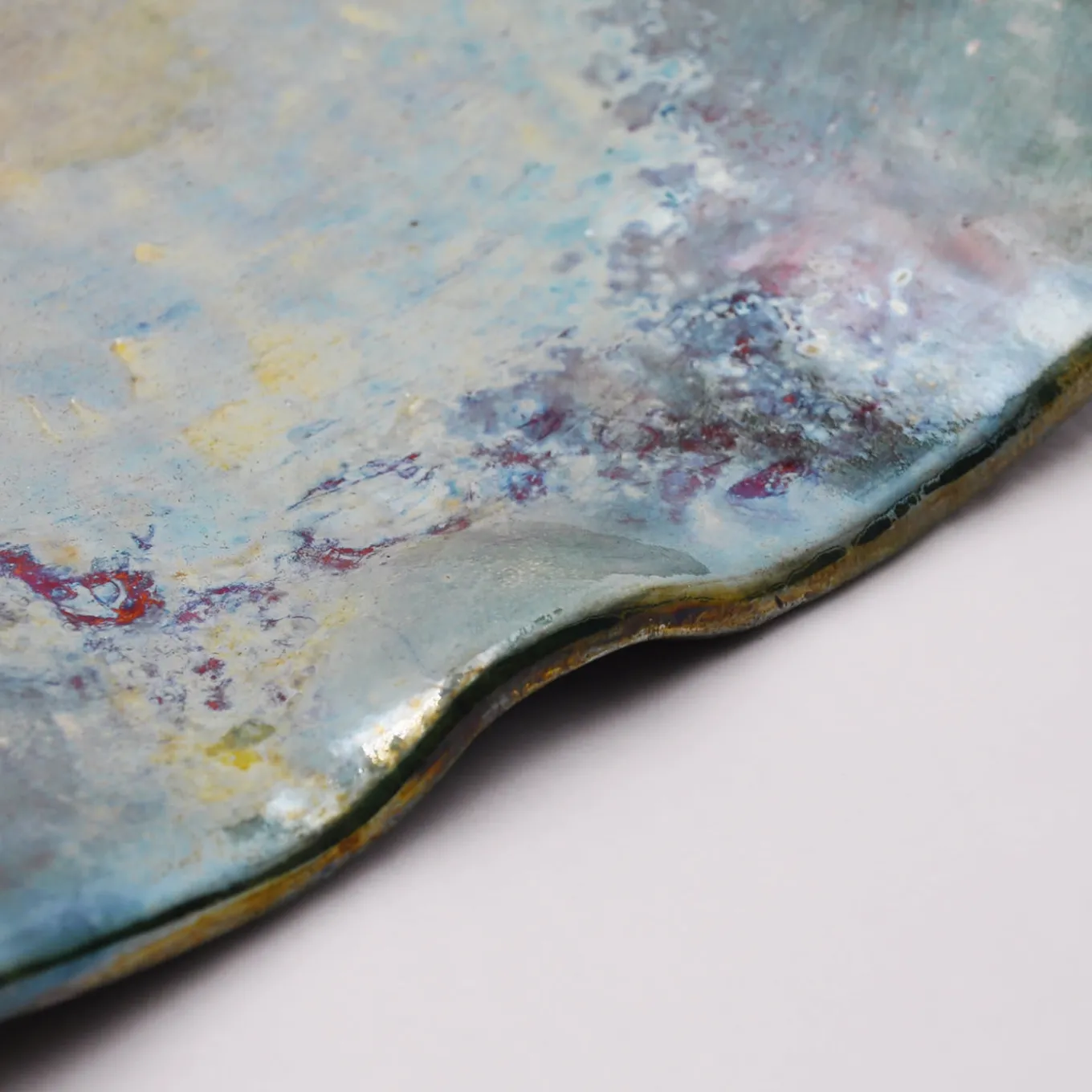 Onda Table Decoration In Raku by Nino Basso