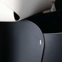 Overlaps Regular Black Leather Box