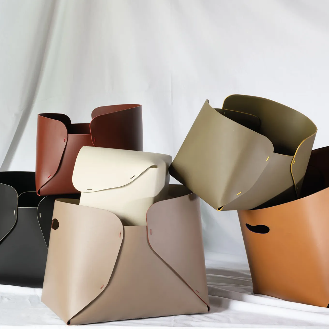 Overlaps Regular Olive-Green Leather Box