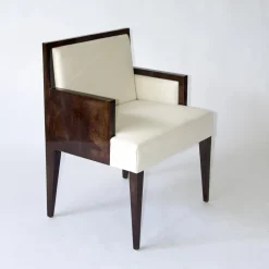 Oyster Chair with Armrests
