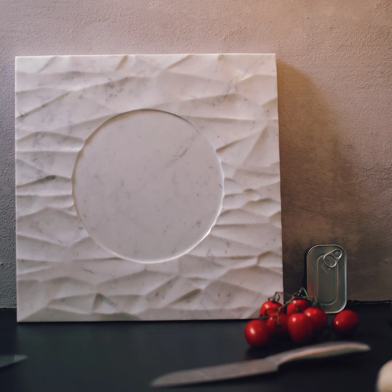 Palermo White Carrara Marble Q Plate