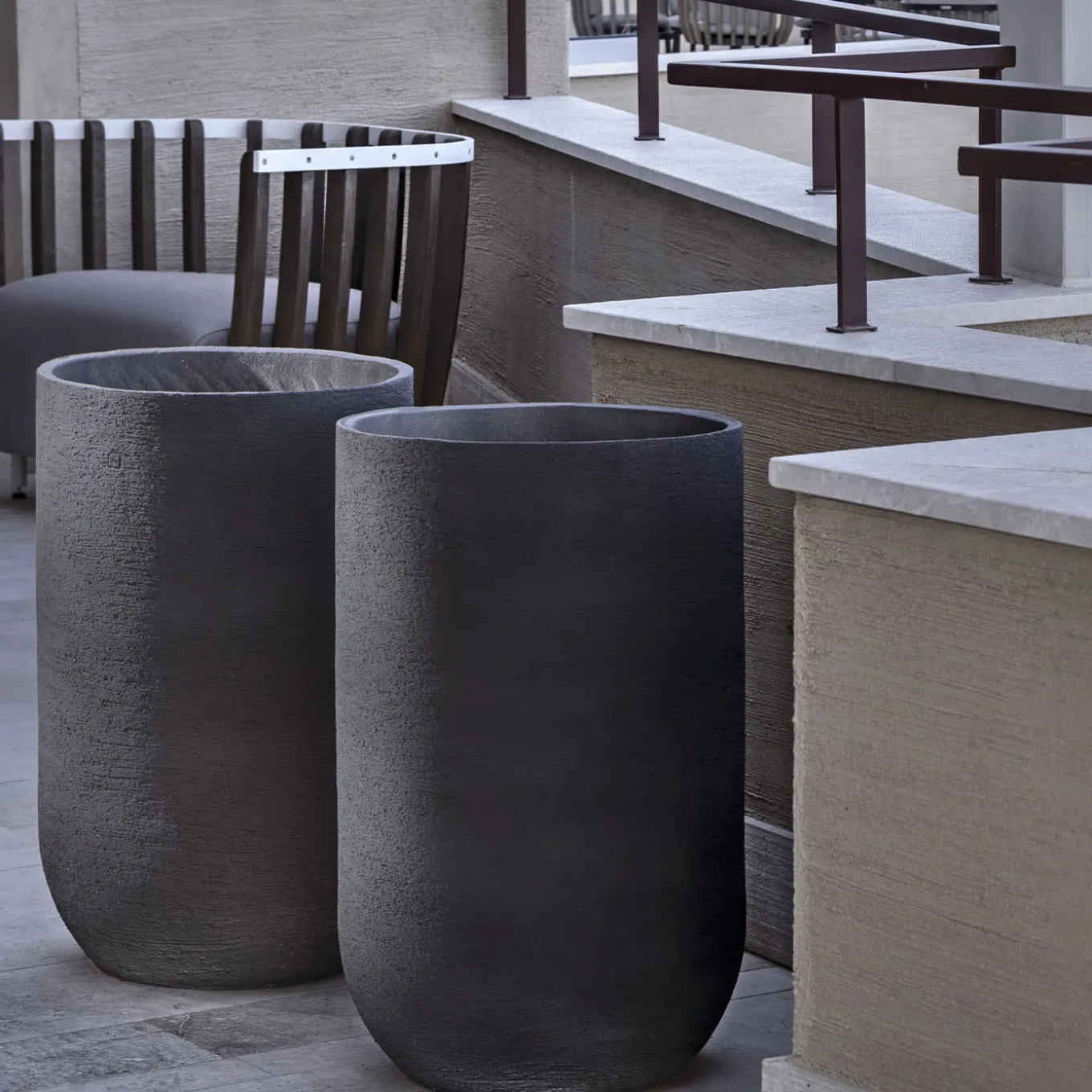 Palm Beach Black Ceramic Vase