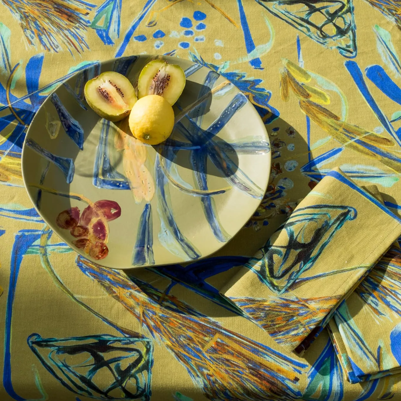 Panarea Hand-painted Ceramic Medium Serving Plate