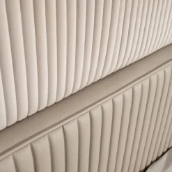 Papillon Bed