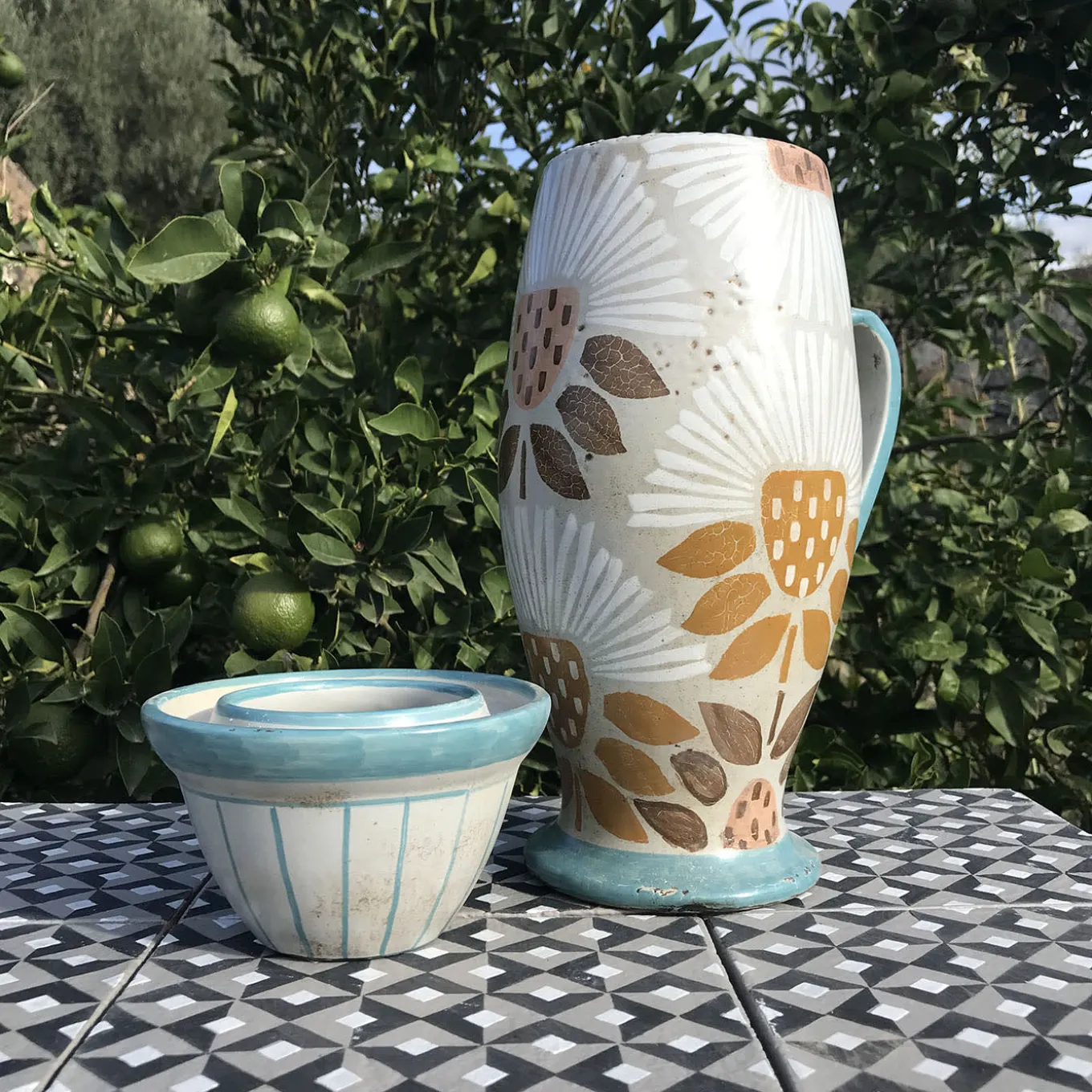 Peace&Love Beige Ceramic Vase with Lid with Floral Design