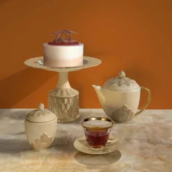 PEACOCK CREAMER - BEIGE
