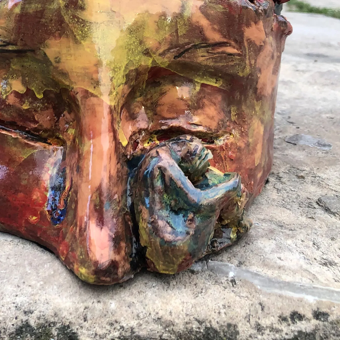 Pensieri Ribelli Polychrome Sculpture