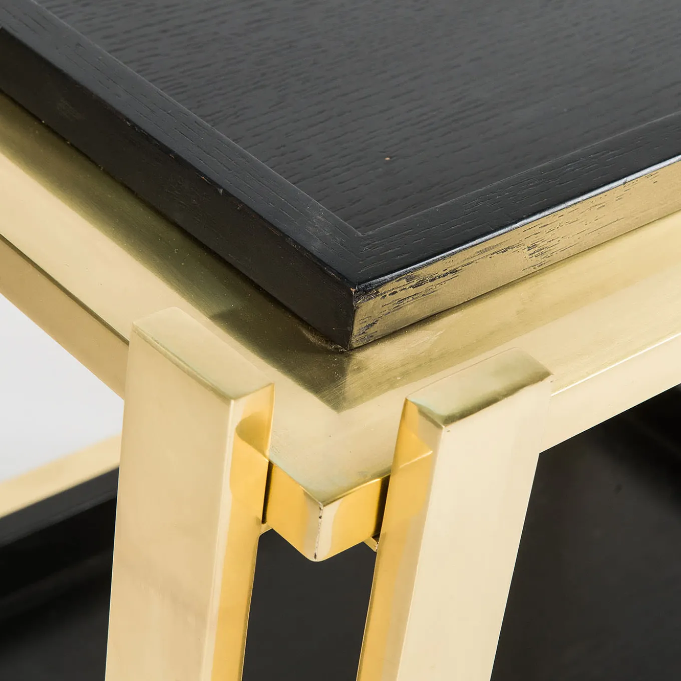 Plateau Oak Wood Removable Trays and Brass Serving Table