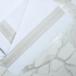 Plissè White & Marble Bath Mat