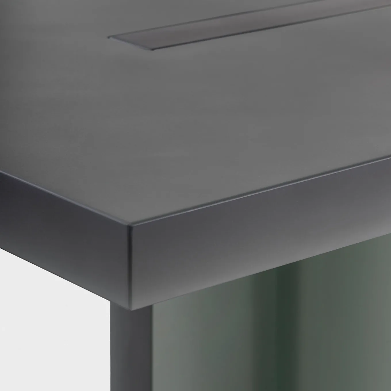 Plus Plus Resin Green Dining Table