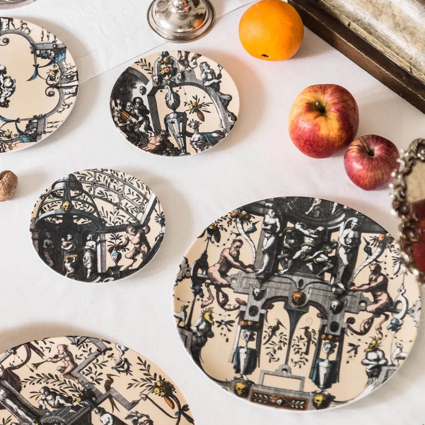 Pompei Porcelain Soup Plate with branches and jewel #4