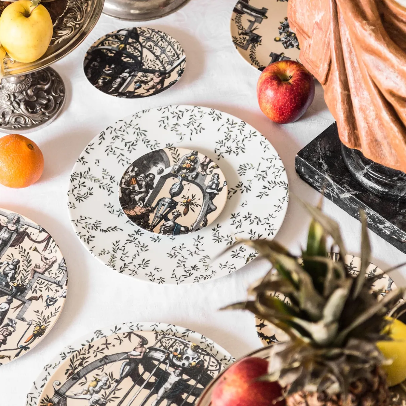 Pompei Porcelain Soup Plate with branches and jewel #1