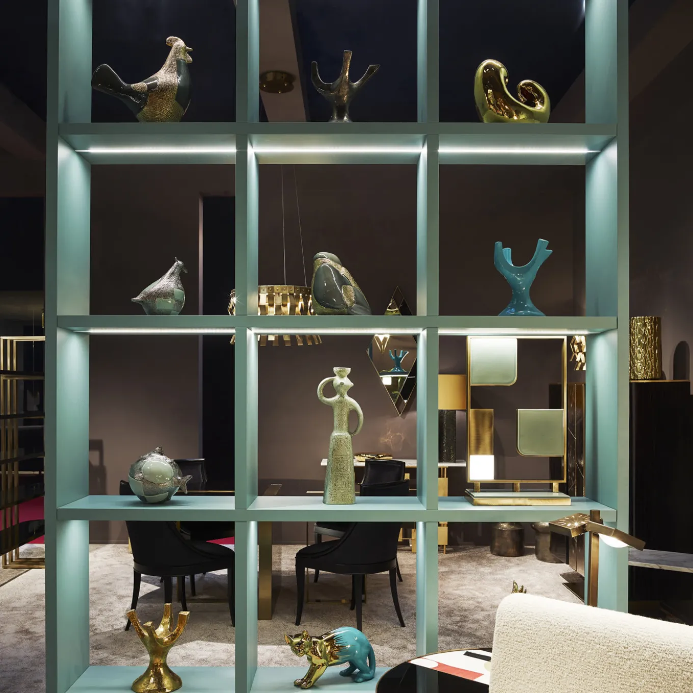 Pop Woman Sculpture II