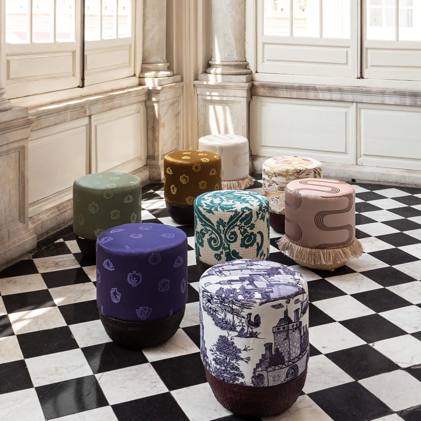 Pouf Vague Pink with Rubelli archive fabric and basket base