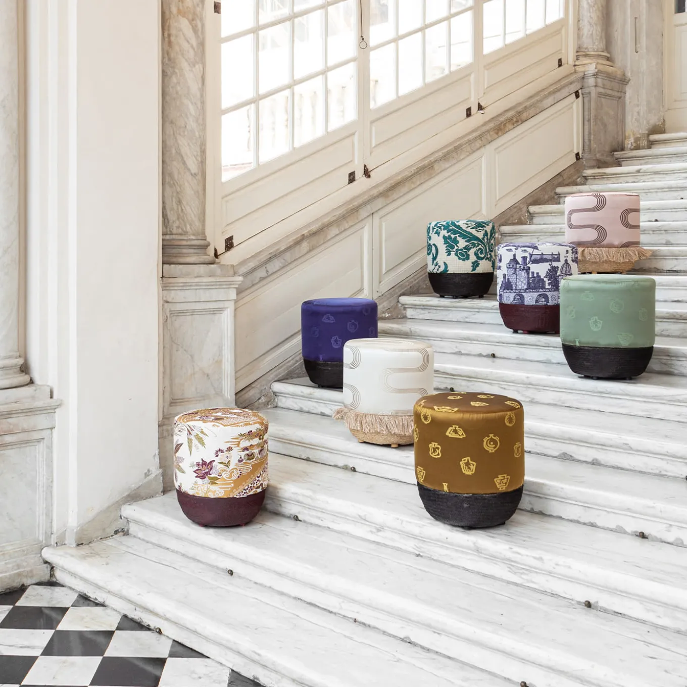 Pouf Vague Pink with Rubelli archive fabric and basket base