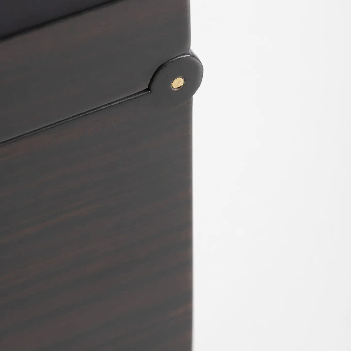 Premiere Dame Ebony Jewelry Box