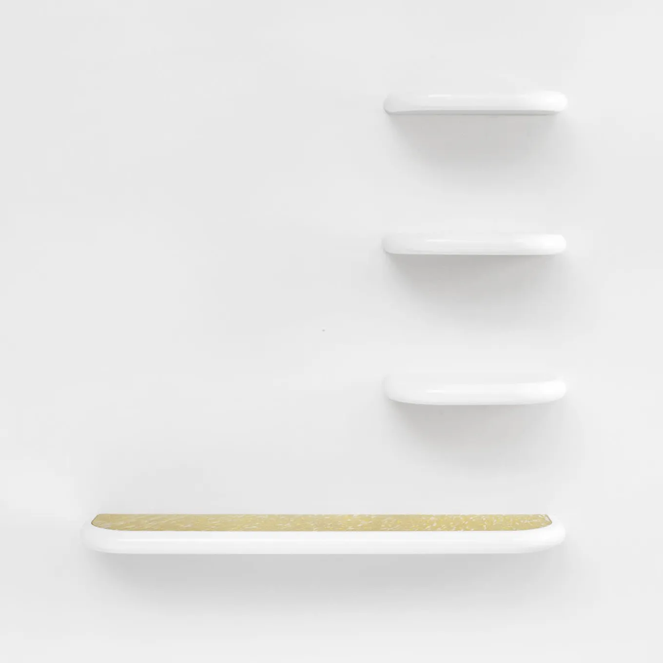 Presina White Shelf