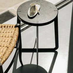 Primitivo Black Side Table